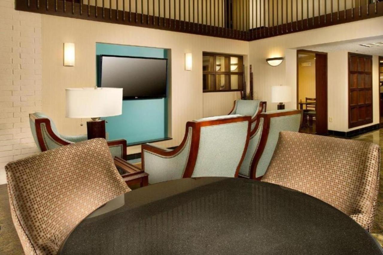 Hotel Lotus Kansas City Stadium מראה חיצוני תמונה