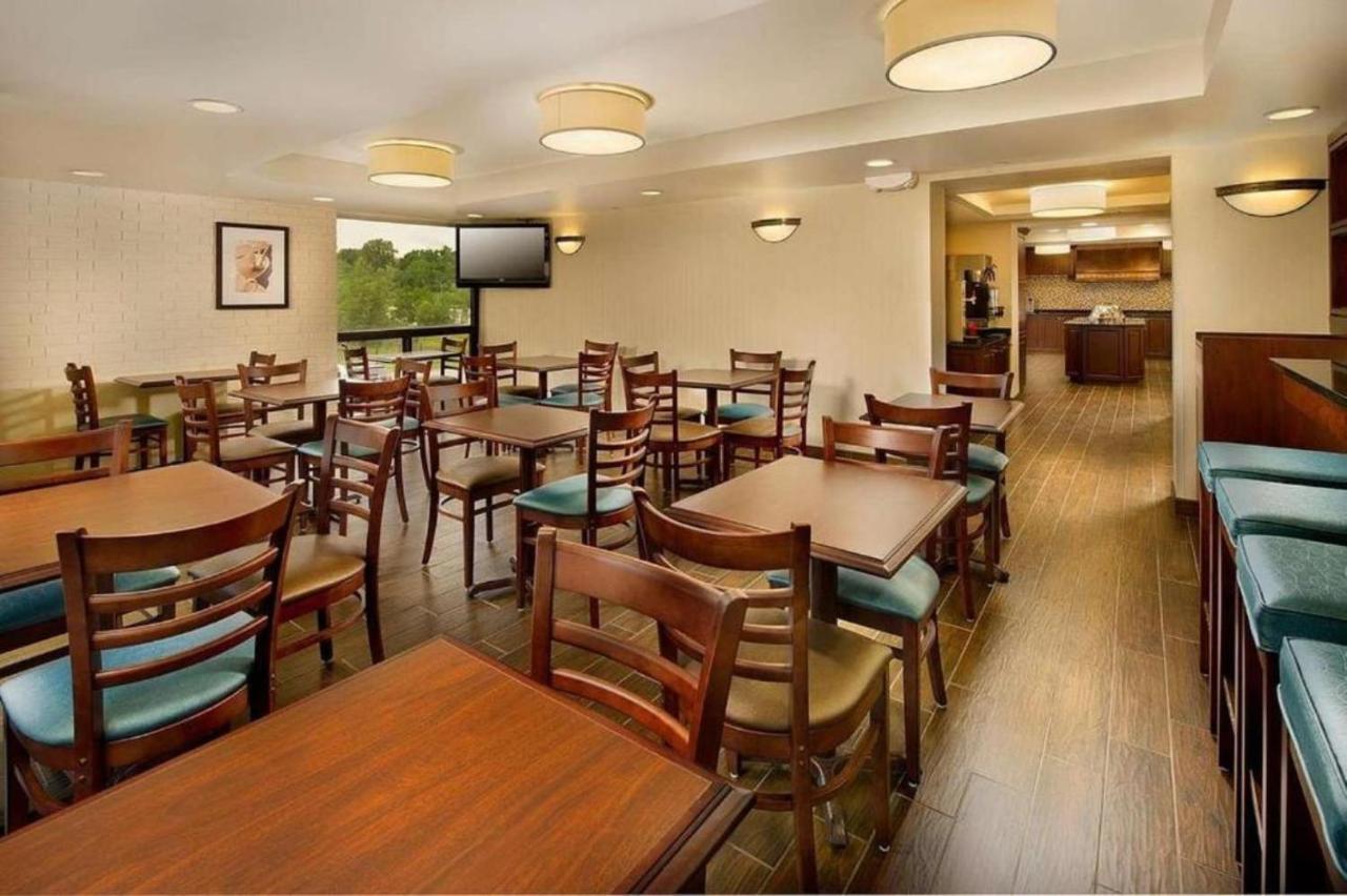 Hotel Lotus Kansas City Stadium מראה חיצוני תמונה