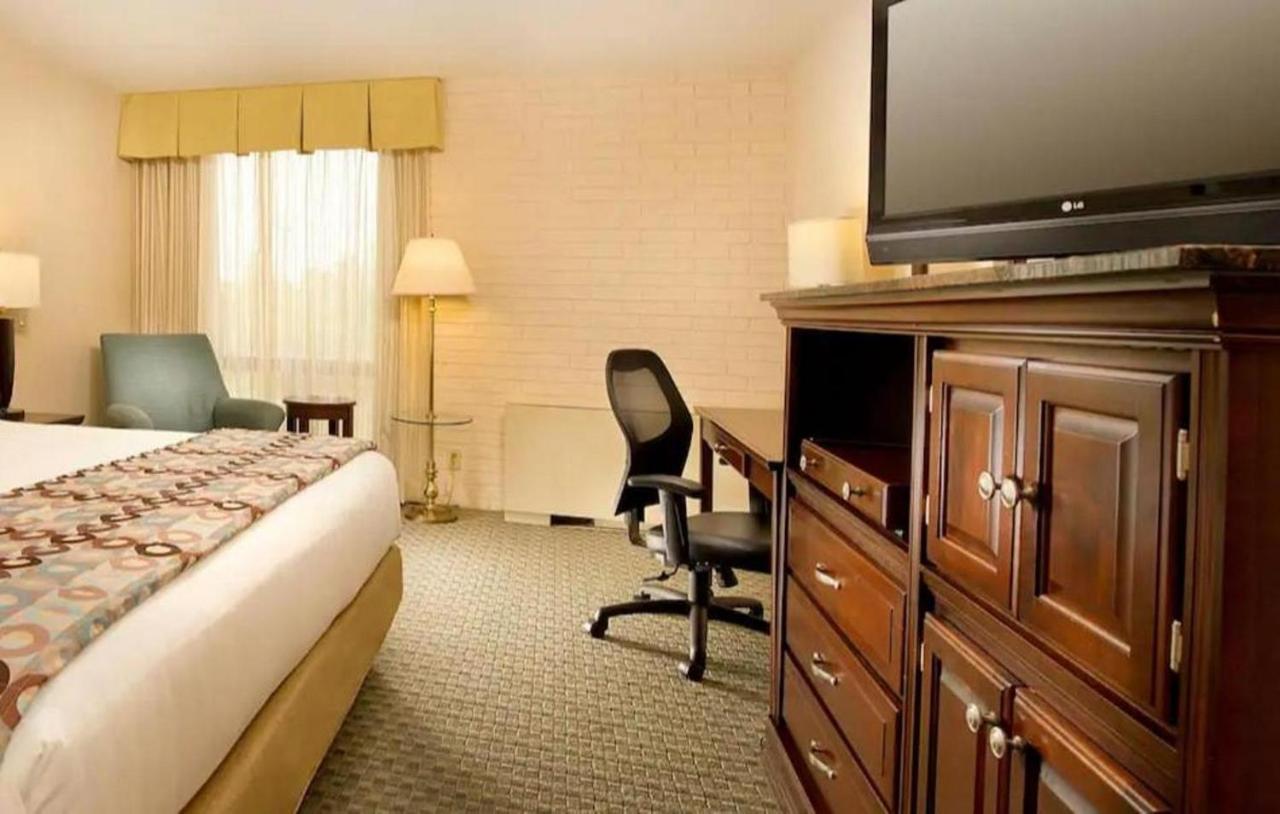 Hotel Lotus Kansas City Stadium מראה חיצוני תמונה